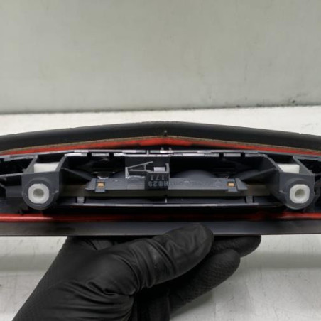 Feu arriere stop central OPEL CORSA D