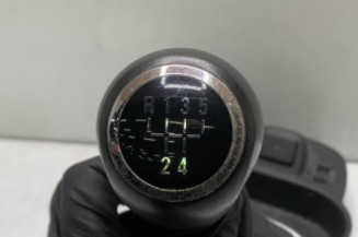 Pommeau de vitesses OPEL CORSA D