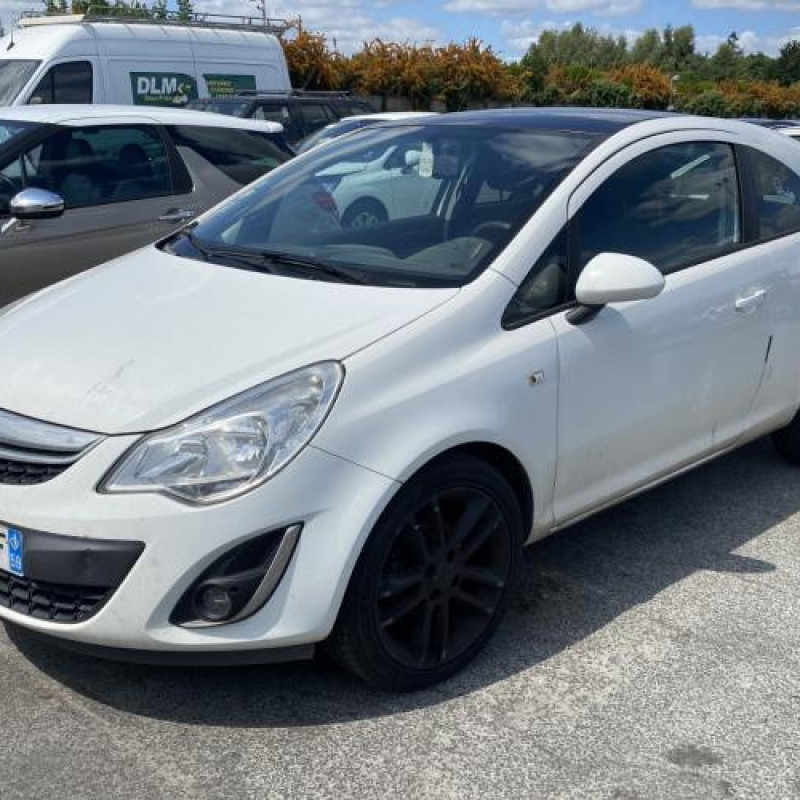 Pommeau de vitesses OPEL CORSA D Photo n°9