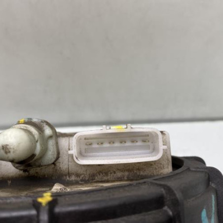 Pompe à carburant RENAULT LATITUDE