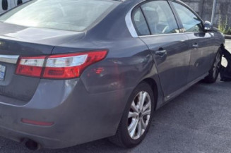 Vase de lave glace RENAULT LATITUDE