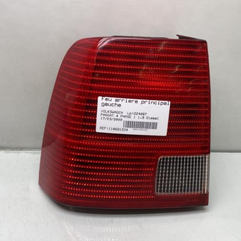 Feu arriere principal gauche (feux) VOLKSWAGEN PASSAT 4 Photo n°1