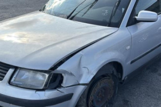 Feu arriere principal gauche (feux) VOLKSWAGEN PASSAT 4