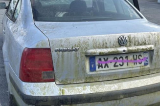 Feu arriere principal gauche (feux) VOLKSWAGEN PASSAT 4