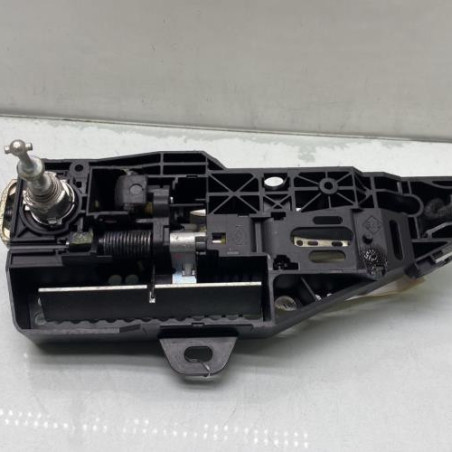 Poignee porte avant gauche RENAULT CAPTUR 1