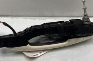 Poignee porte avant gauche RENAULT CAPTUR 1