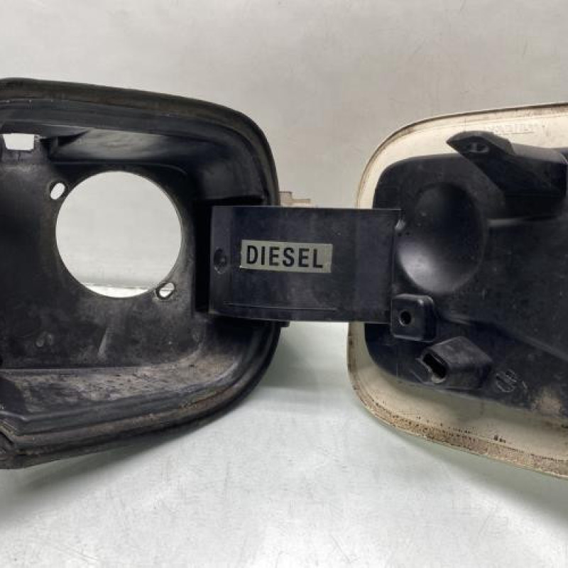 Trappe d'essence RENAULT CAPTUR 1 Photo n°3