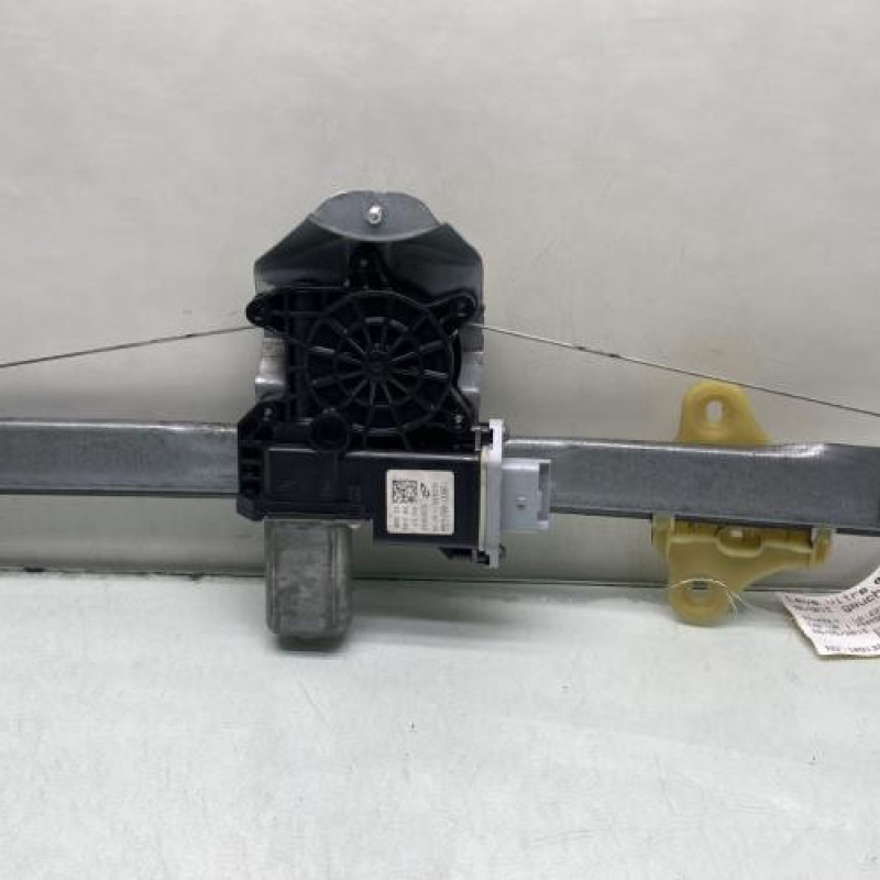 Leve vitre electrique avant gauche RENAULT CAPTUR 1 Photo n°3