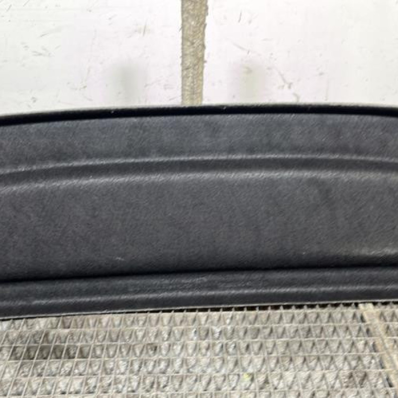 Plage arriere OPEL CORSA E Photo n°4