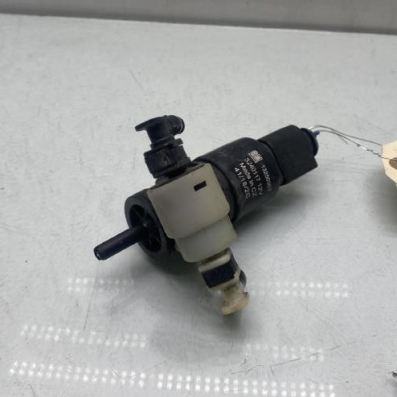 Pompe lave glace avant OPEL CORSA E Photo n°2