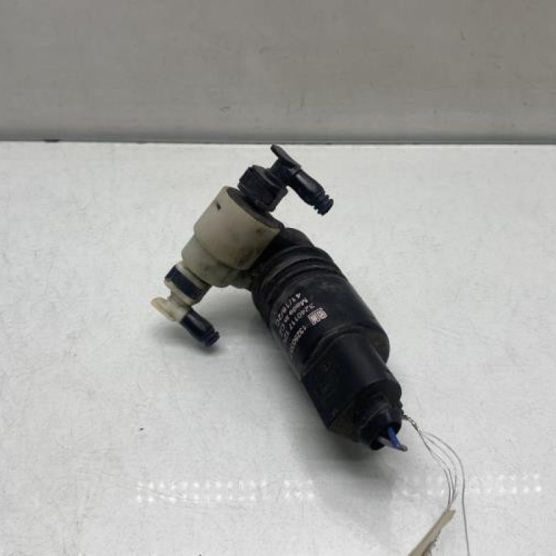 Pompe lave glace avant OPEL CORSA E Photo n°4