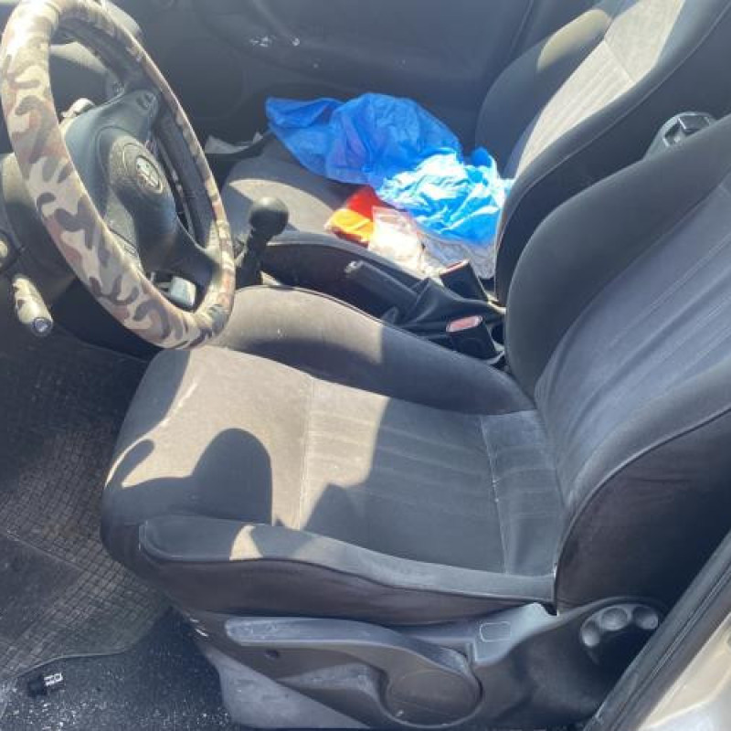 Poignee interieur arriere gauche ALFA ROMEO 147 Photo n°16