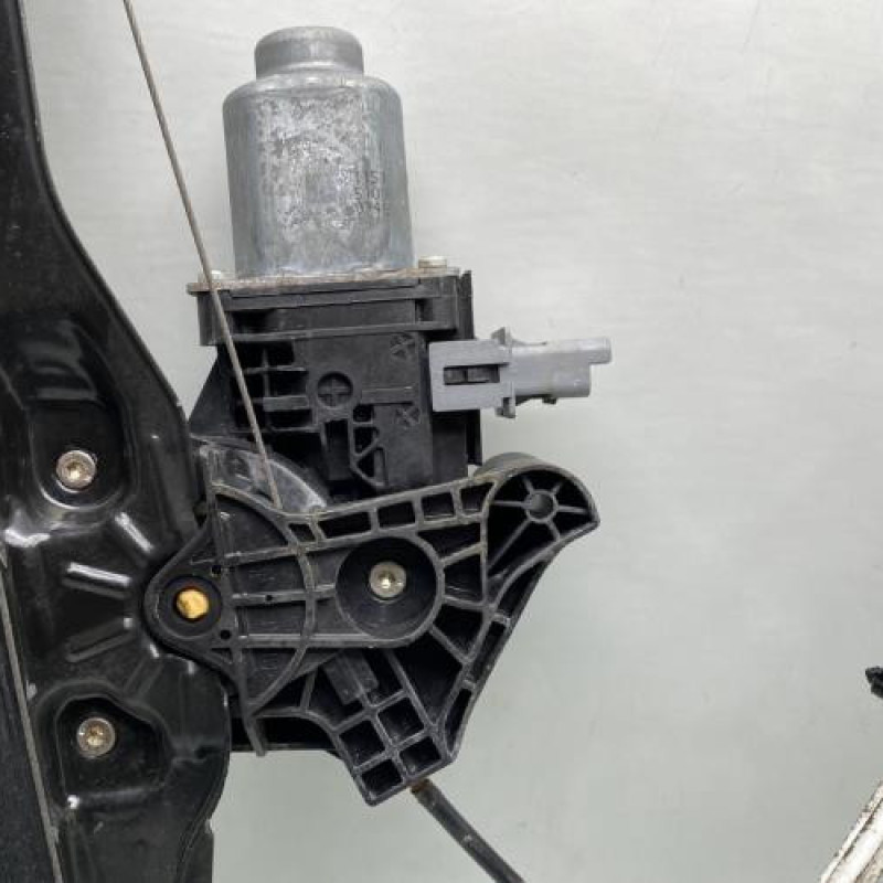 Leve vitre electrique avant droit DS DS5 Photo n°6