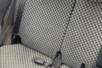 Poignee porte avant droit NISSAN MICRA 3