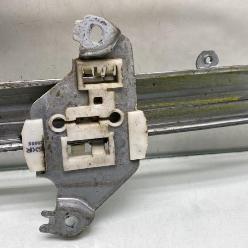 Leve vitre electrique avant droit NISSAN MICRA 3 Photo n°2