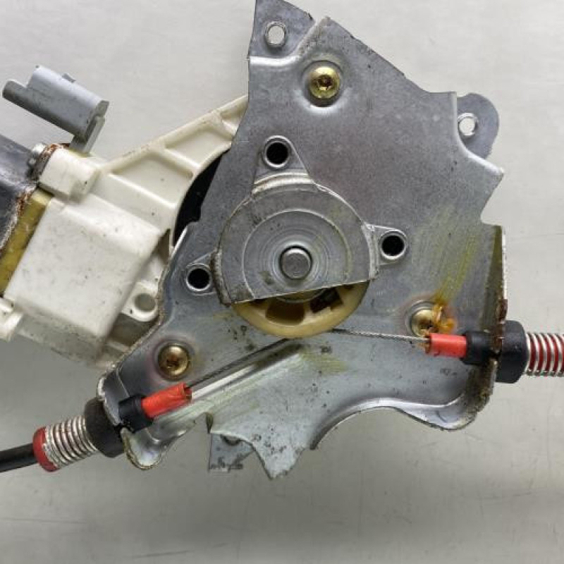 Leve vitre electrique avant droit NISSAN MICRA 3 Photo n°3