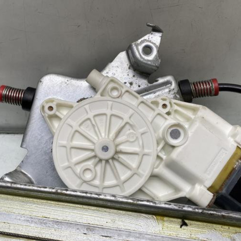 Leve vitre electrique avant gauche NISSAN MICRA 3 Photo n°3