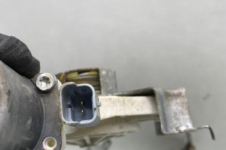 Leve vitre electrique avant gauche NISSAN MICRA 3