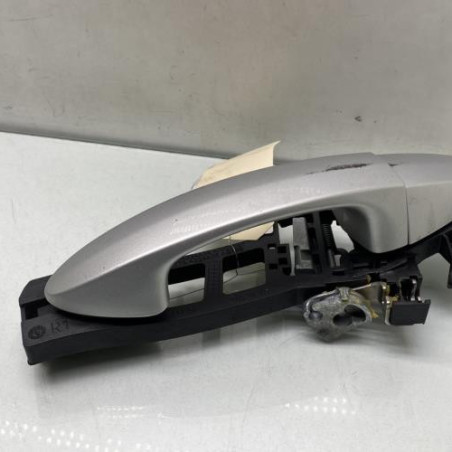 Poignee porte avant droit FORD FIESTA 6 Photo n°1