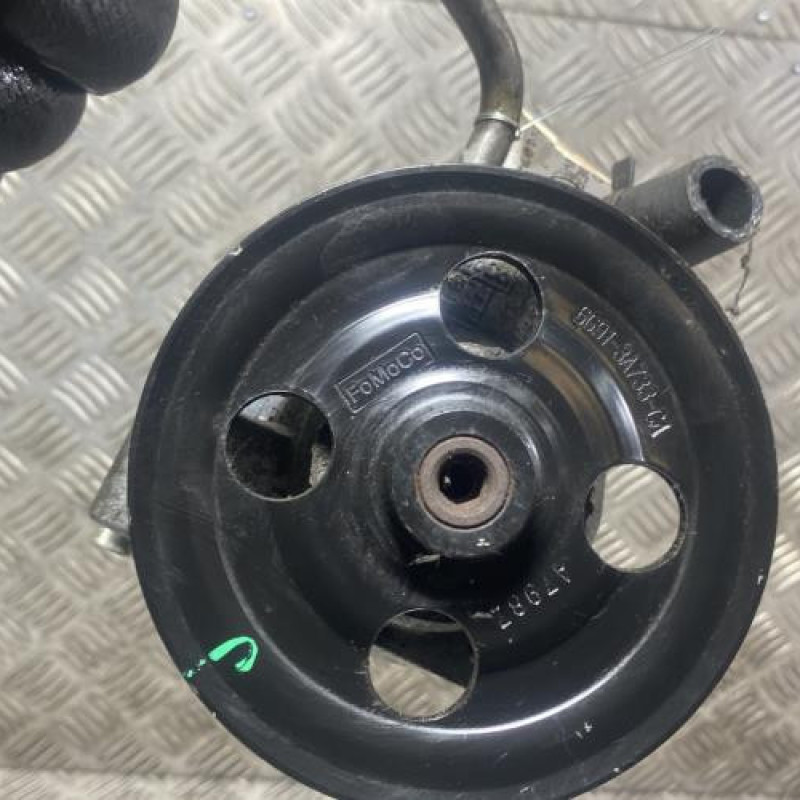 Pompe de direction FORD MONDEO 3 Photo n°6