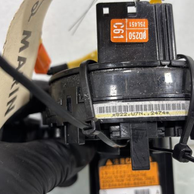 Contacteur tournant TOYOTA YARIS 3 Photo n°3