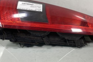 Feu arriere principal droit (feux) FORD FIESTA 5