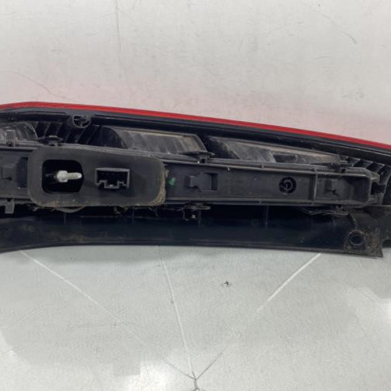 Feu arriere principal droit (feux) FORD FIESTA 5 Photo n°4