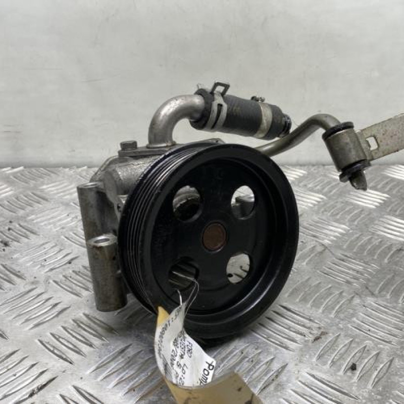 Pompe de direction FORD FIESTA 5 Photo n°1