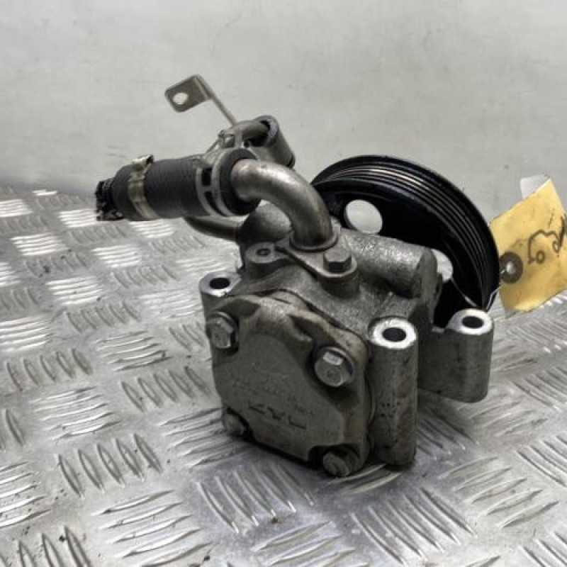 Pompe de direction FORD FIESTA 5 Photo n°3