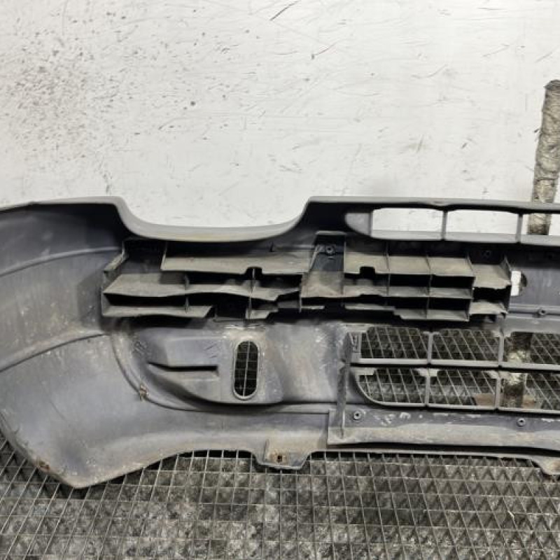 Pare choc avant RENAULT TWINGO 1 Photo n°6