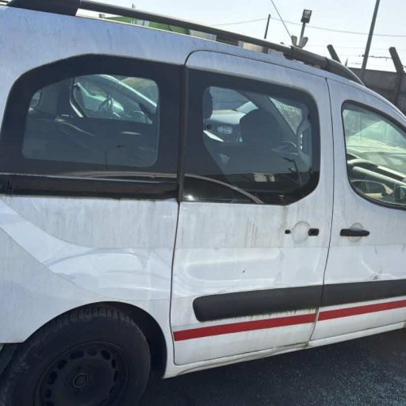 Retroviseur gauche PEUGEOT PARTNER 2 Photo n°13