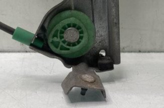 Leve vitre electrique avant droit PEUGEOT 206