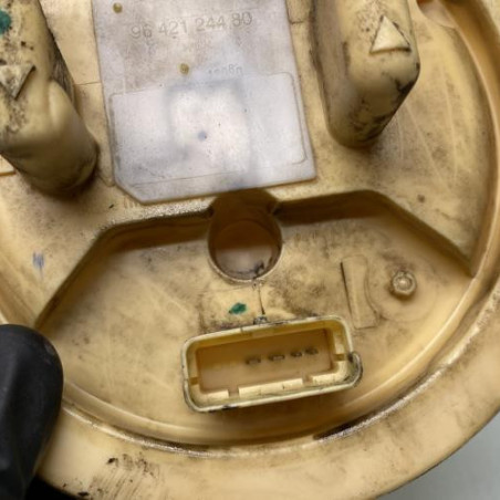 Pompe à carburant PEUGEOT 206+