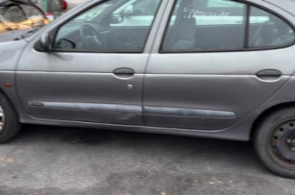 Contacteur tournant RENAULT MEGANE 1