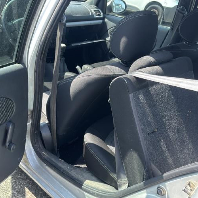 Baguette de porte avant gauche RENAULT CLIO 2 CAMPUS Photo n°14