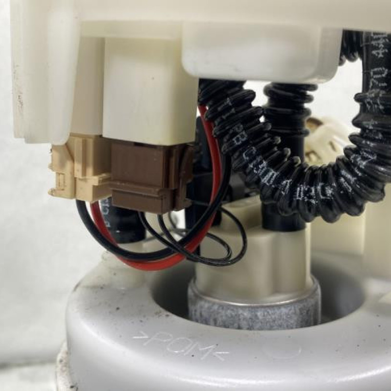 Pompe à carburant RENAULT CLIO 2 CAMPUS Photo n°3