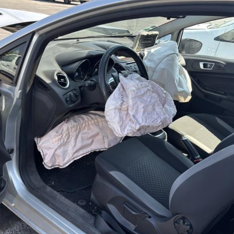 Poignee interieur avant droit FORD FIESTA 6 Photo n°12