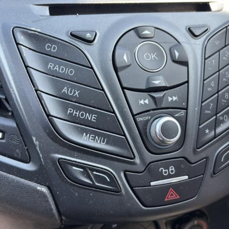 Poignee interieur avant droit FORD FIESTA 6 Photo n°20