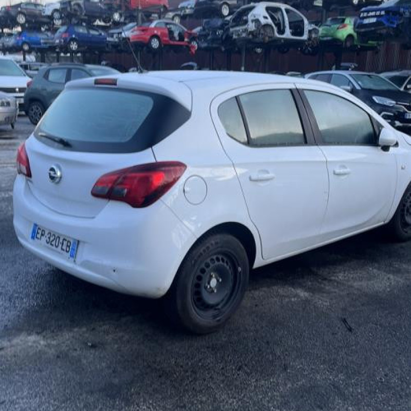 Trappe d'essence OPEL CORSA E Photo n°6