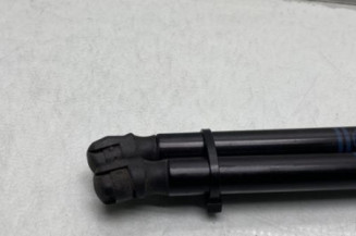 Verin de coffre OPEL CORSA E