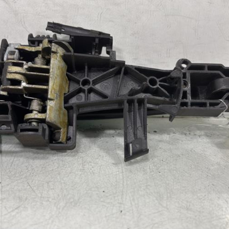 Poignee porte avant droit BMW SERIE 1 E87 Photo n°4