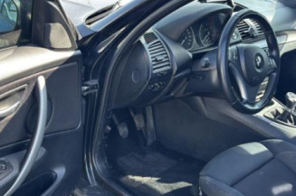 Poignee porte avant gauche BMW SERIE 1 E87