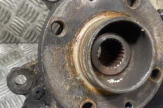 Pivot de moyeu avant droit RENAULT CLIO 3