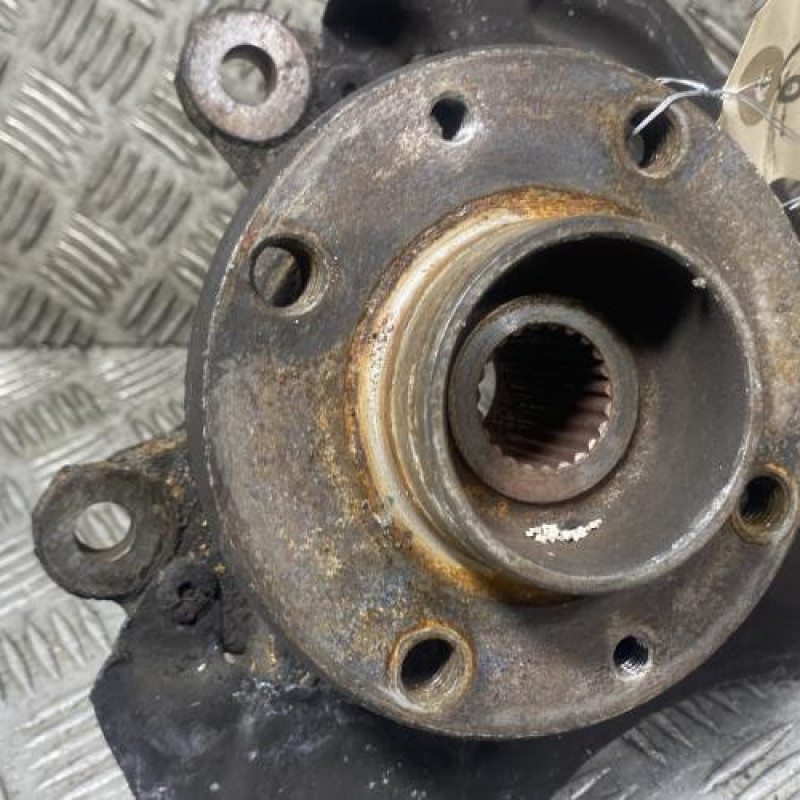 Pivot de moyeu avant droit RENAULT CLIO 3 Photo n°4