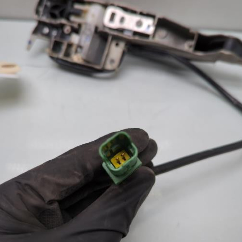 Poignee porte arriere droit CITROEN C6 Photo n°4