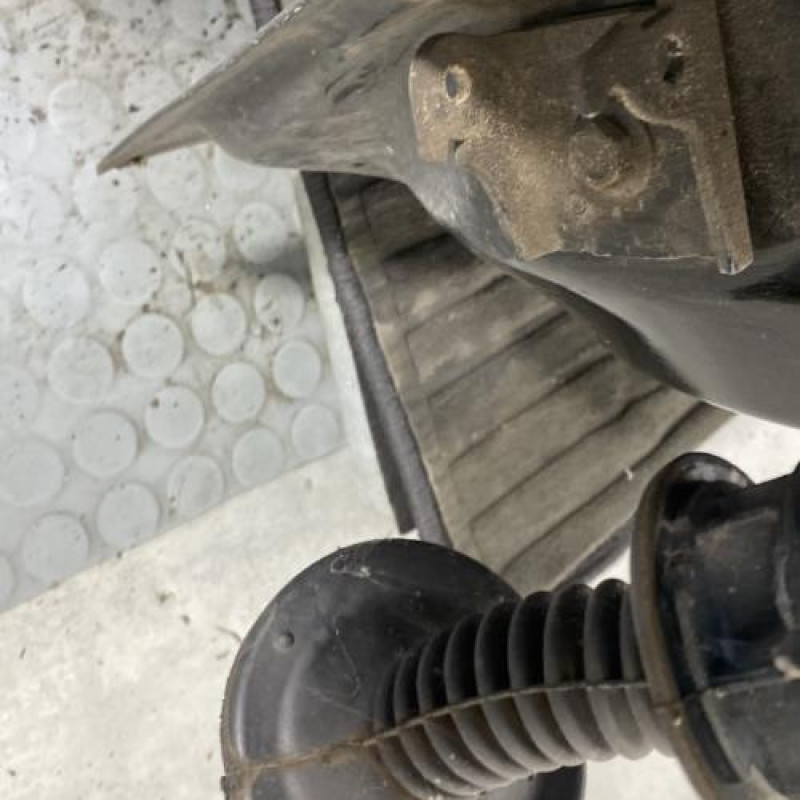 Porte avant droit CITROEN C3 2 Photo n°6