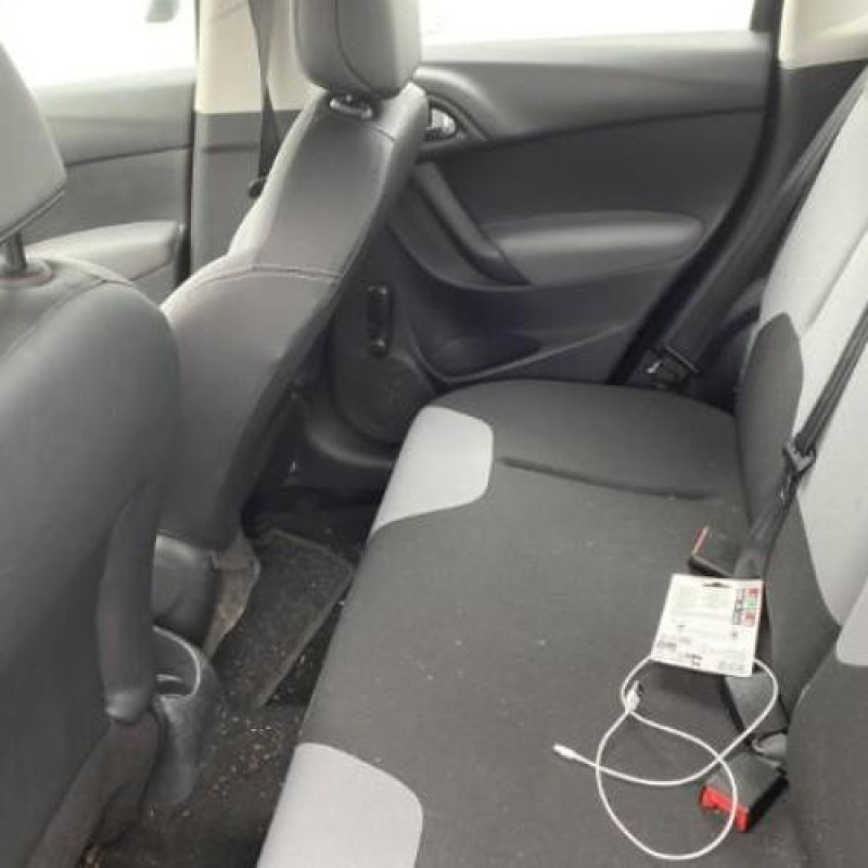 Porte avant droit CITROEN C3 2 Photo n°19