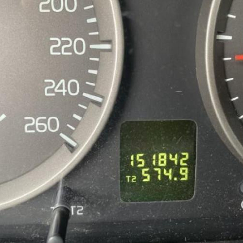 Vase de lave glace VOLVO C 30 Photo n°20