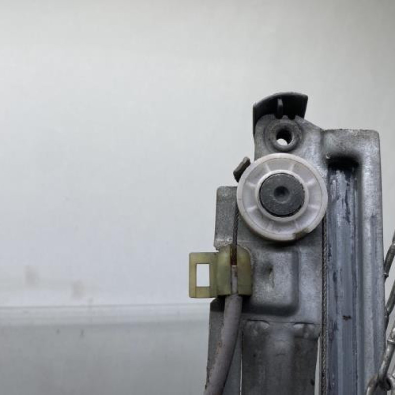 Leve vitre electrique avant gauche RENAULT MEGANE 2 Photo n°3