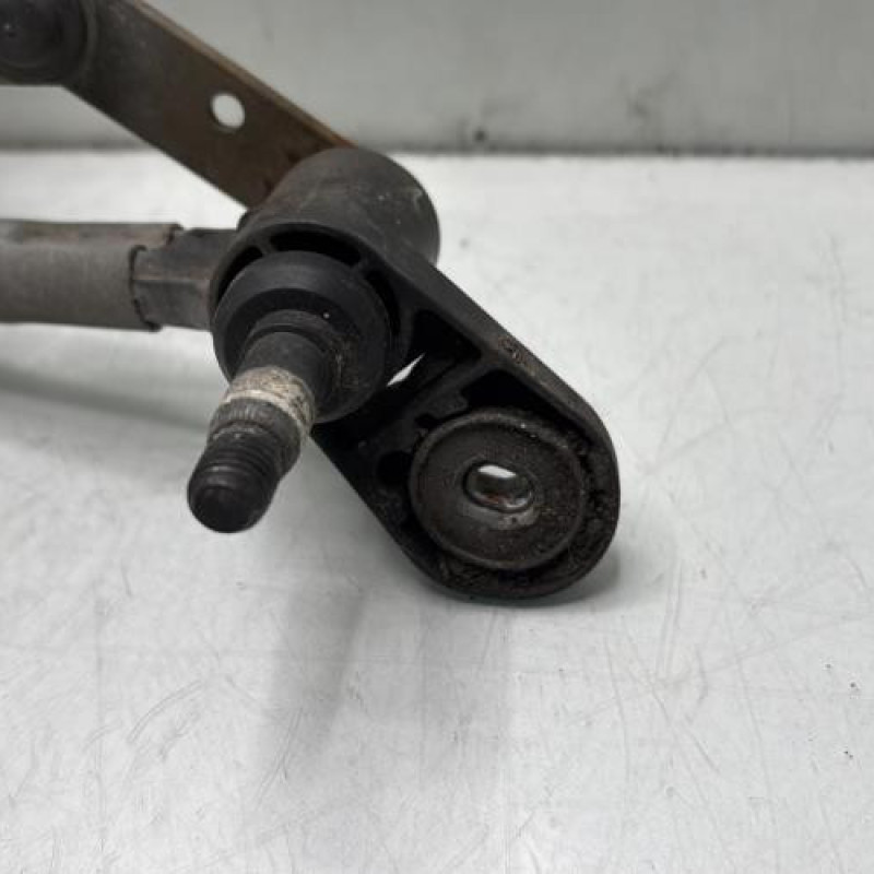 Moteur essuie glace avant RENAULT CLIO 3 Photo n°2